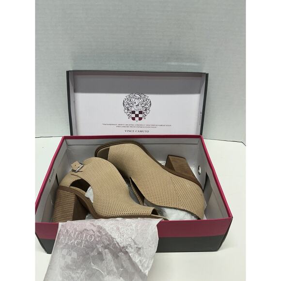 Vince Camuto Suede Front V-Cut Peep Toe Booties Kalei Morocco Sz 8 - Picture 1 of 8